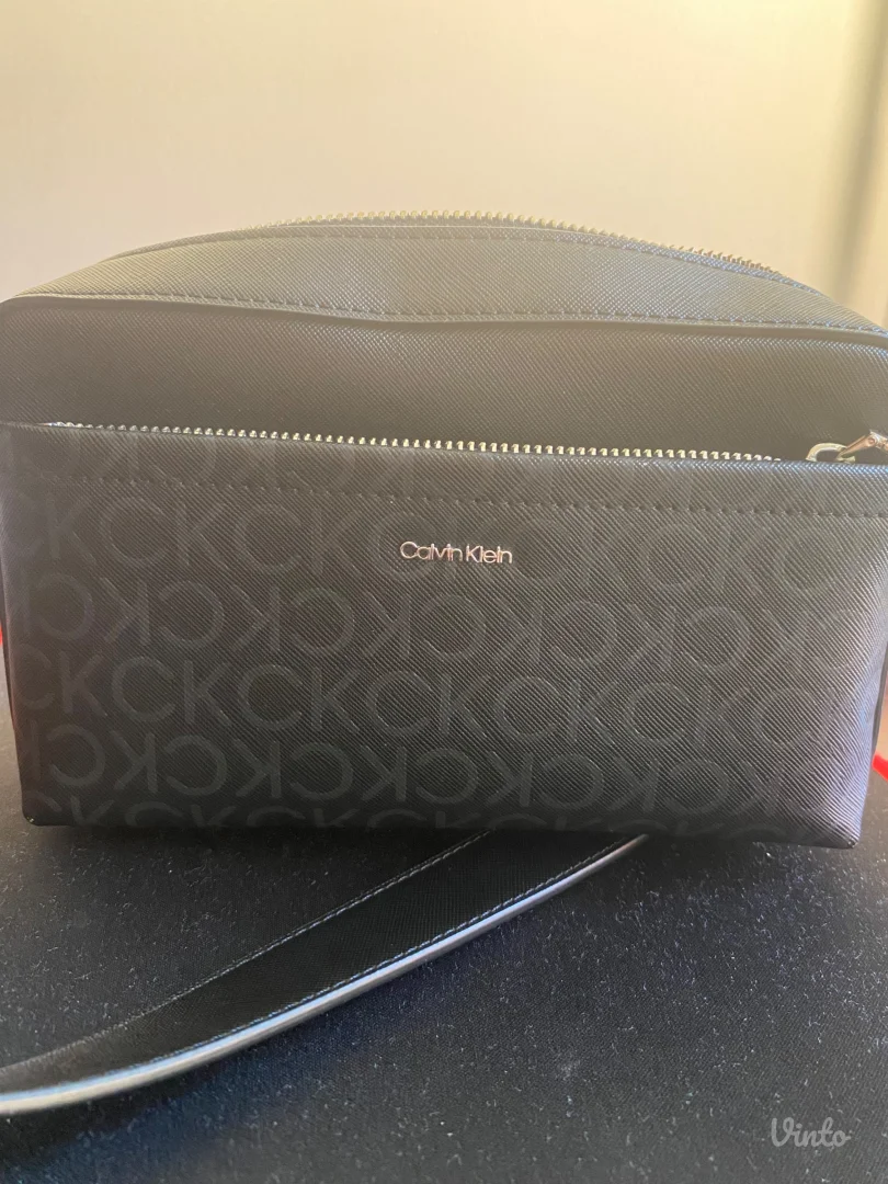 Calvin Klein torbica original