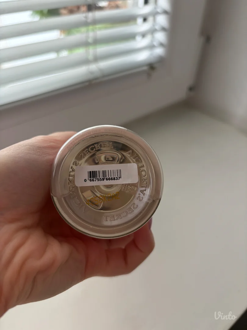 Victoria's secret body mist Velvet Petals daydream