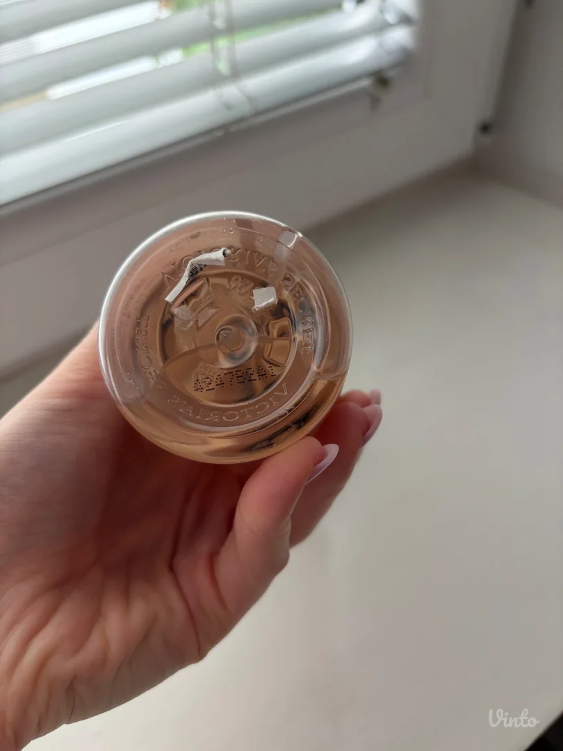 Victoria's secret mist Bare Vanilla Daydream