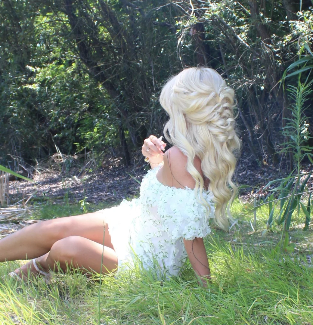 PrettyLittleThing haljina