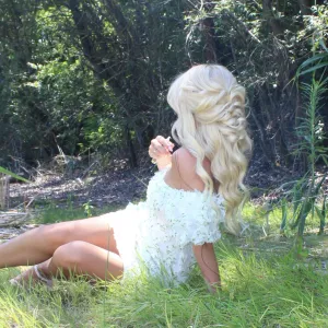 PrettyLittleThing haljina