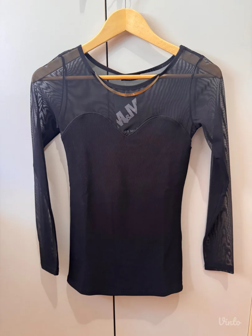 NOVO Crna elegantna majica sa mrežastim rukavima – S