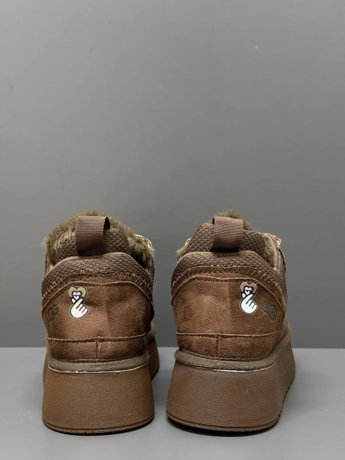 Ugg