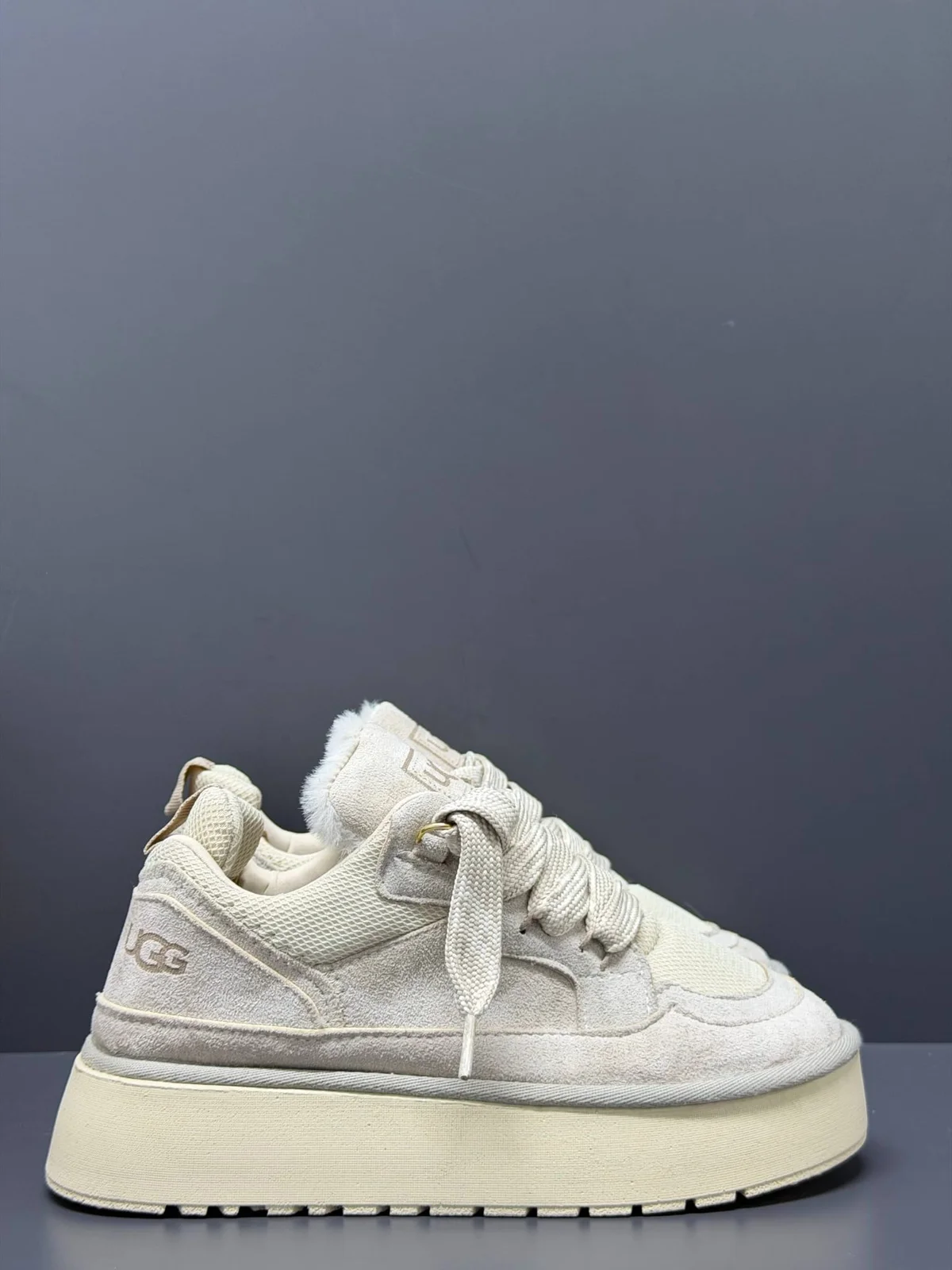 Ugg