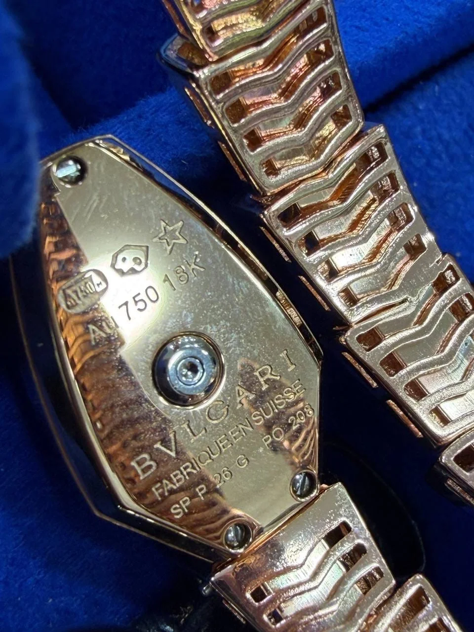 Bvlgari sat