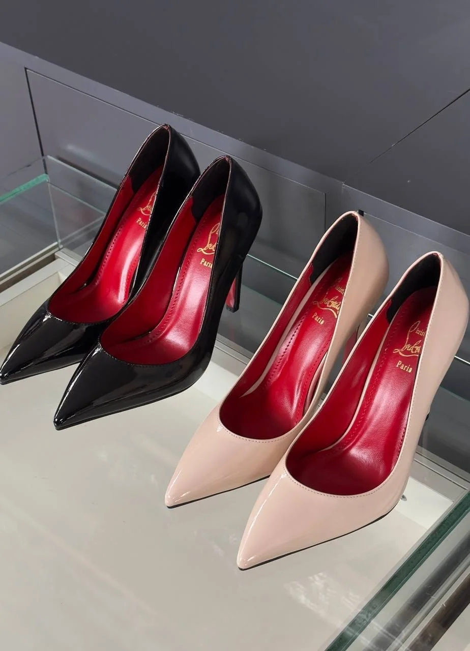 Louboutin salonke