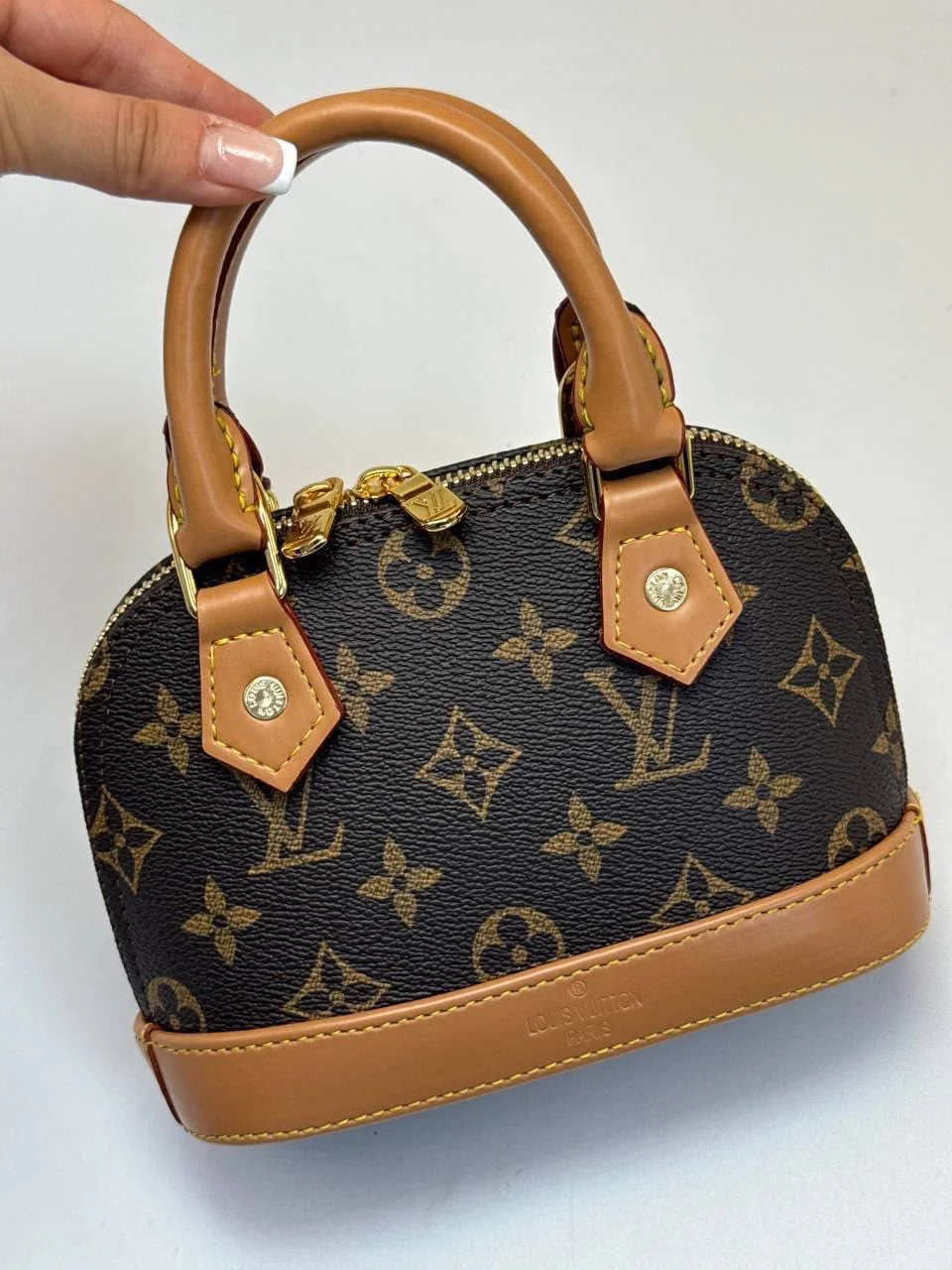 Louis Vuitton torbice