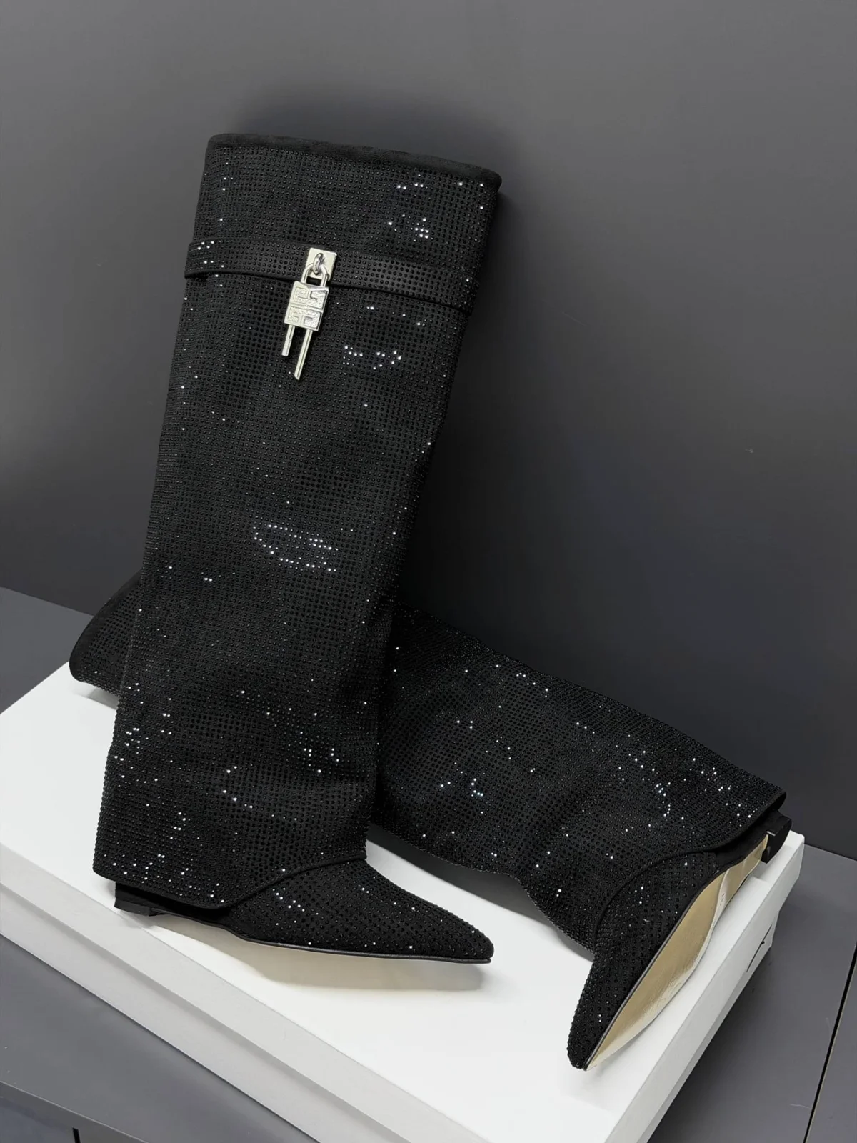 Givenchy čizme