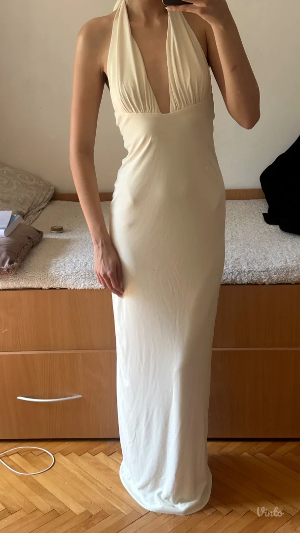 Zara haljina sa golim ledjima