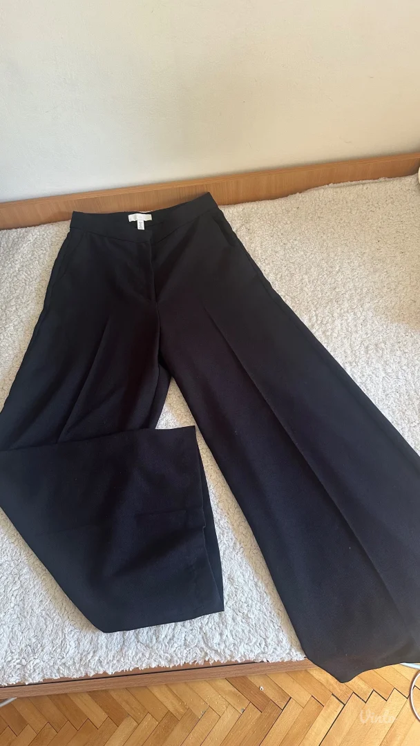 H&M siroke pantalone