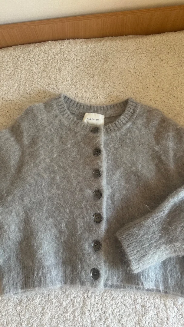 H&M dzemper premium kolekcija