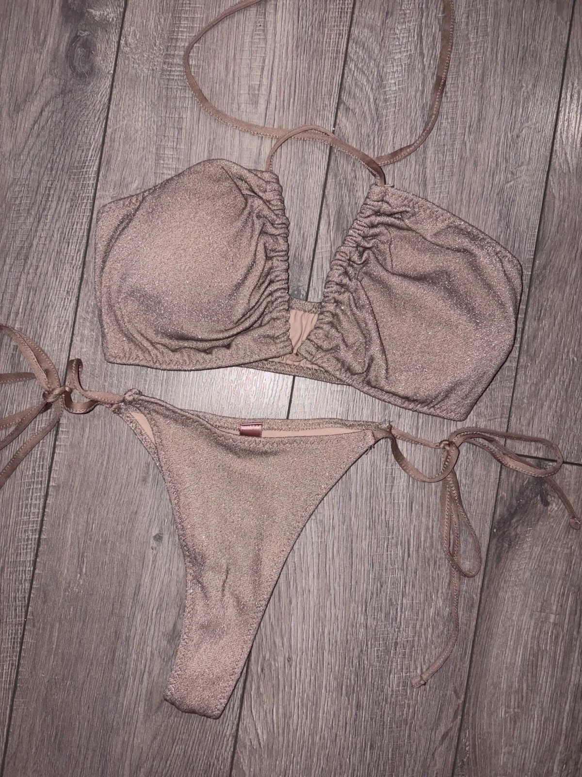 Fashion Nova kupaci