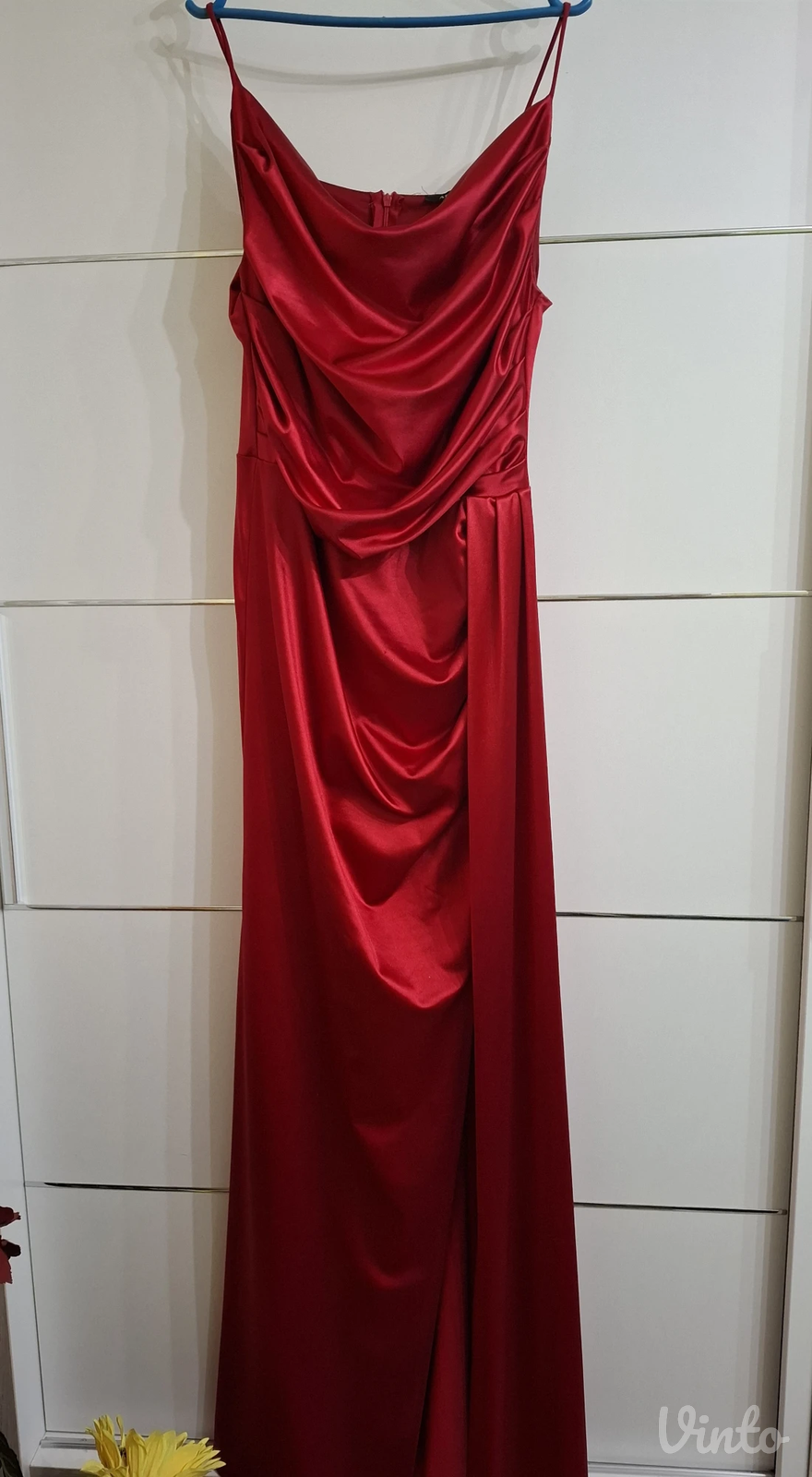 Crvena satenska haljina XL