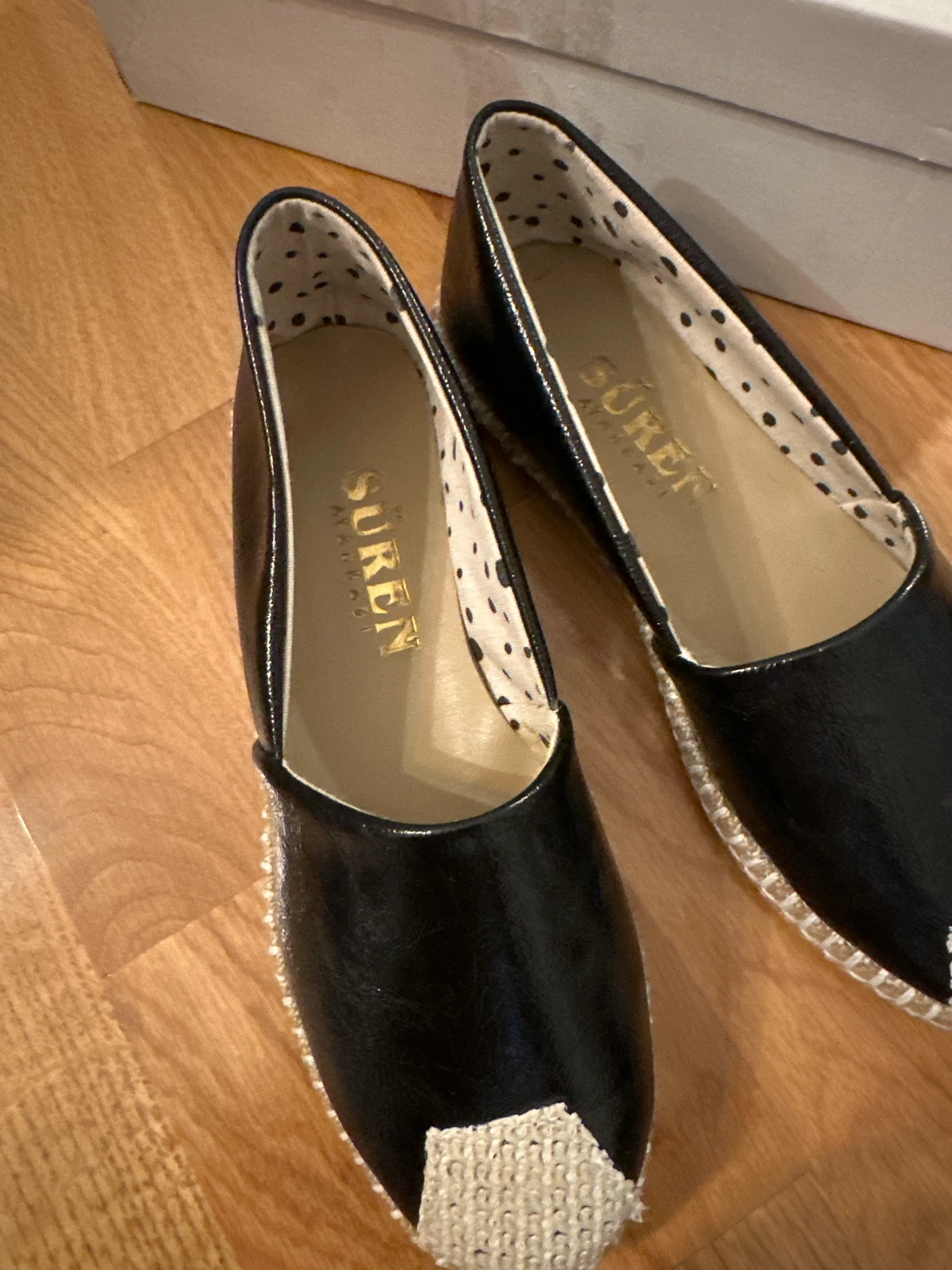 Crne espadrile