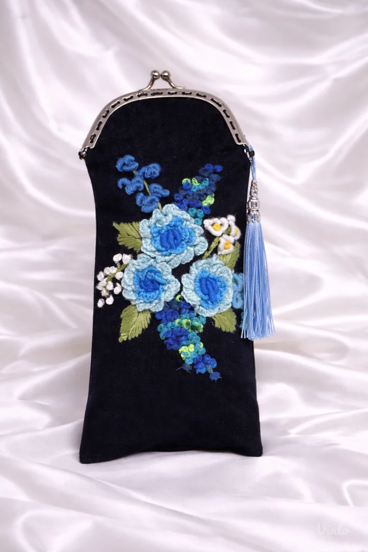 Unikatne ručno rađene vezene futrole za naočare / torbice