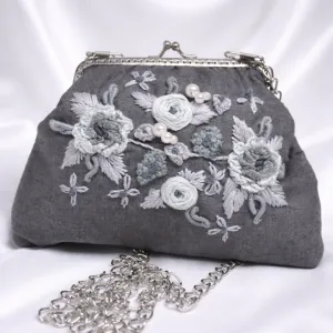 Ekskluzivne ručno rađene vezene torbe