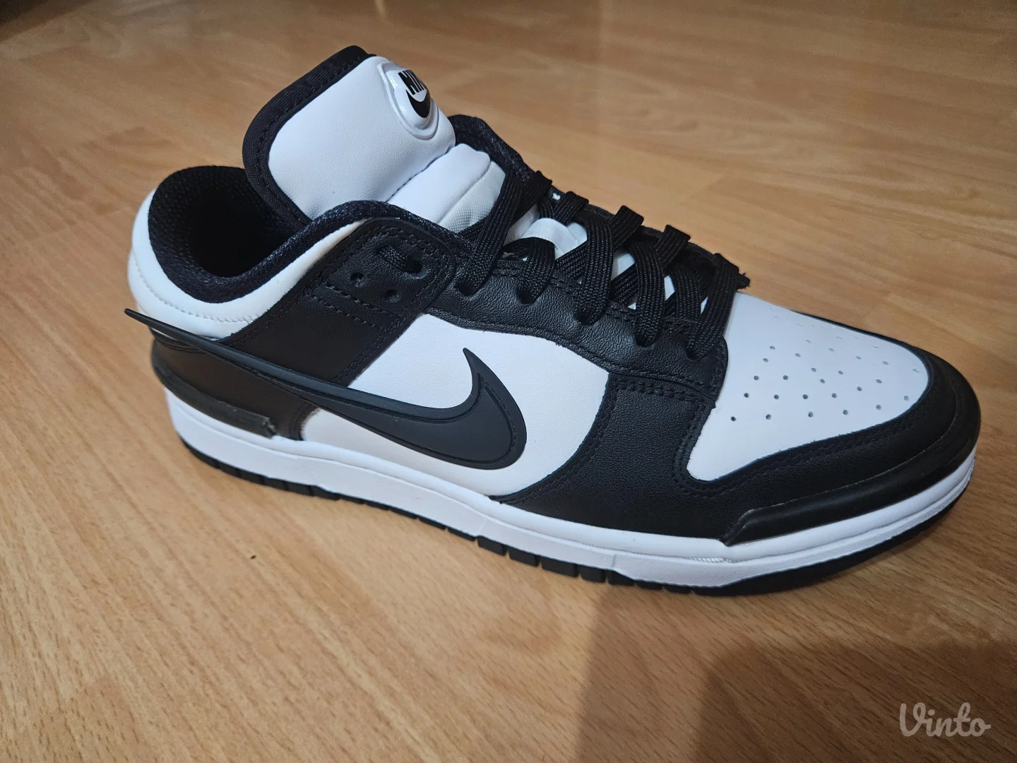 *Nike Dunk Low Twist*