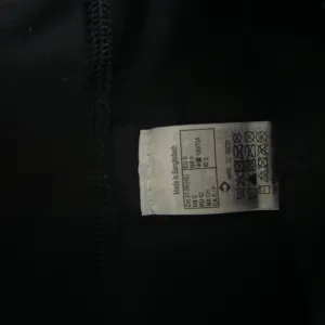 Decathlon crni sorts S