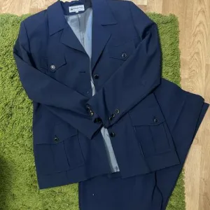 Prvi maj Pirot Plavo odelo L