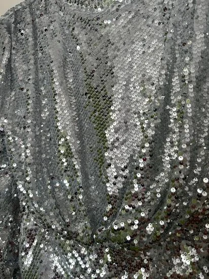 NOVO Bohoo srebrna haljina M