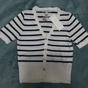 NewYorker - majica/džemper💙