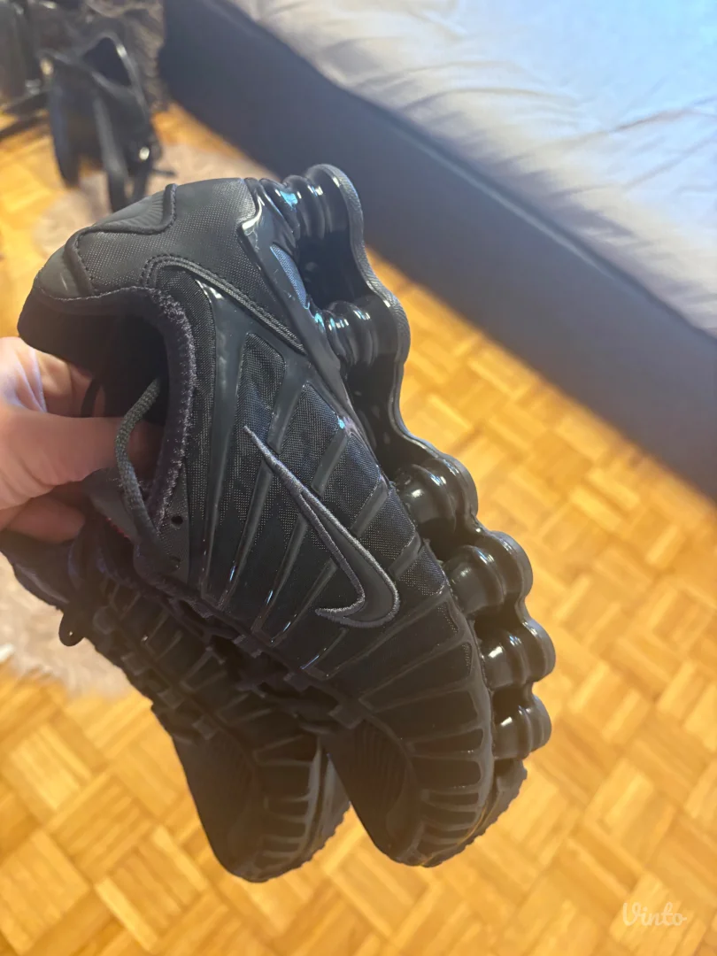 Nike Shocks zenske patike