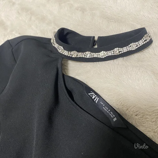 Zara top sa cirkonima