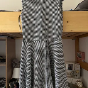 lagana letnja haljina