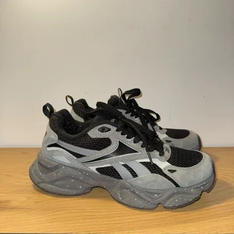 Reebok - Patike