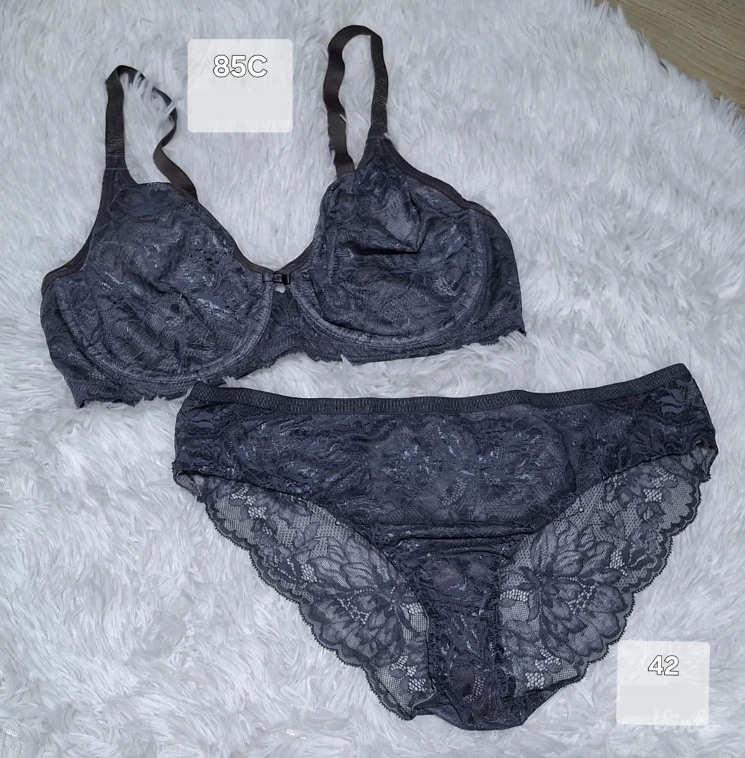 Komplet grudnjak i gaće