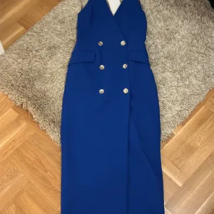 Zara haljina M/L nova