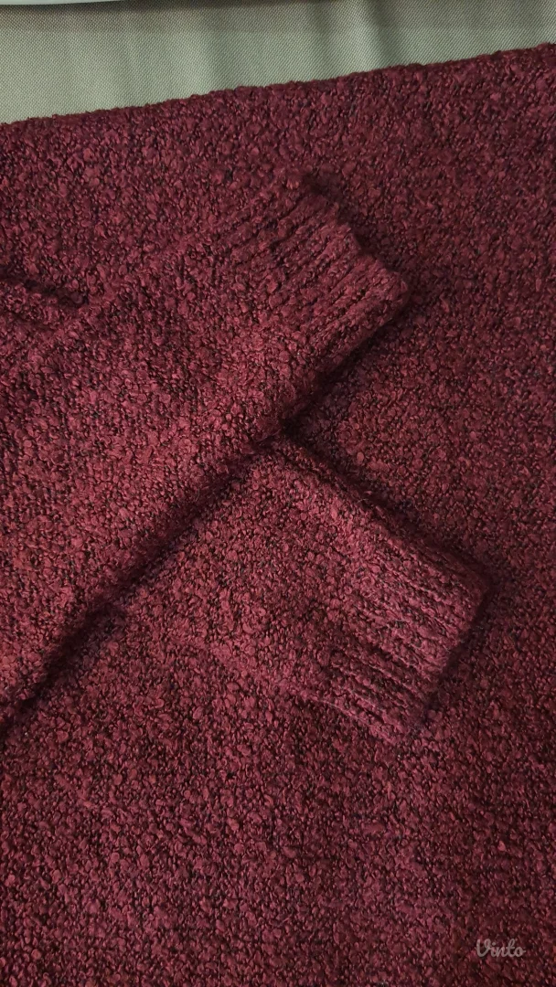 Stradivarius džemper