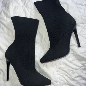 Steve Madden - stikle cizme