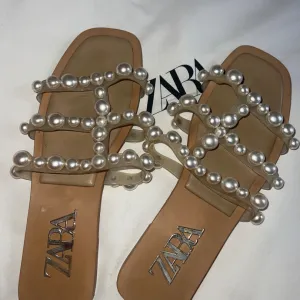 Zara - papucice