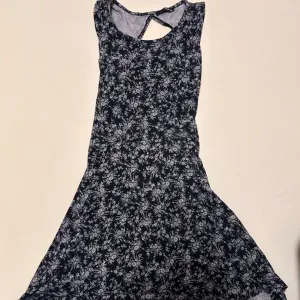 Kratka letnja haljina