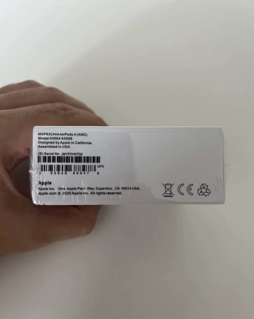 Apple AirPods 4 ANC-nove ne otpakovane