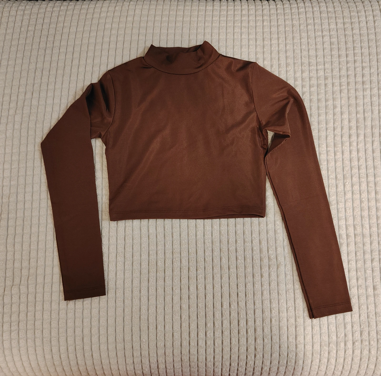 Braon komplet - crop top i helanke - novo - vel. M