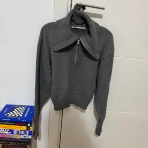 Zara sivi zip dzemper