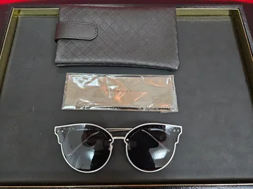 Bottega Veneta naocare za sunce NOVE(100%Original)
