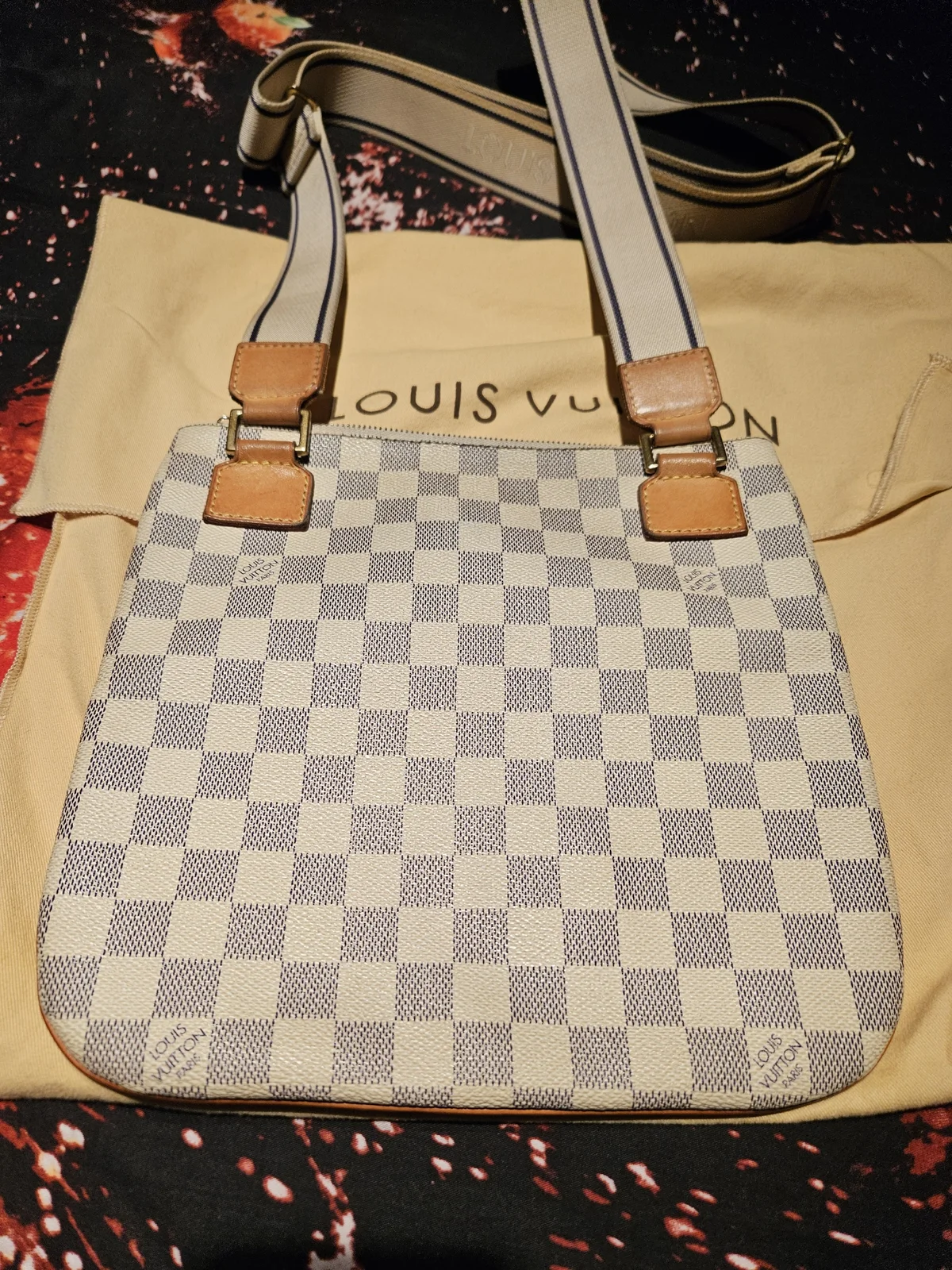 Louis Vuitton "Bosphore Pochette" torbica (Original)
