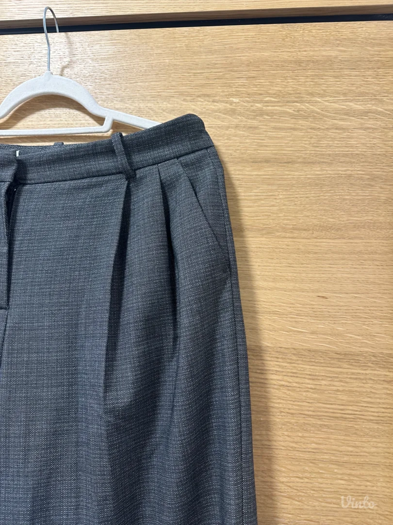 Zara odelo - kao novo