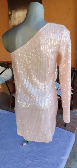 PrettyLittleThing roze šljokica haljina S/36