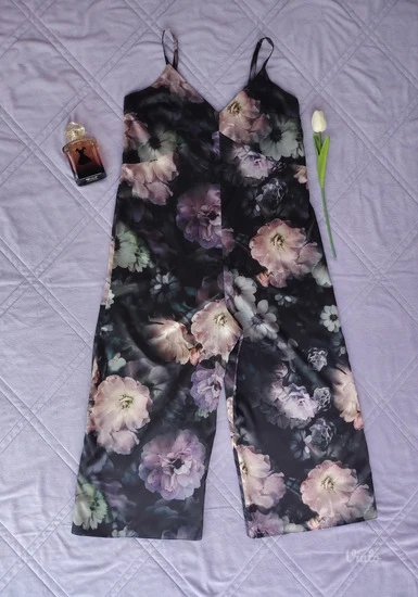 ASOS satenski kombinezon šire nogavice