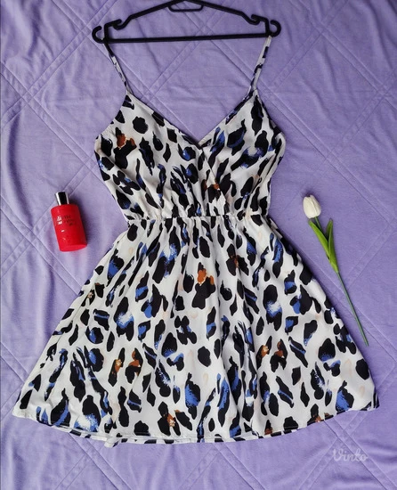 SHEIN atraktivna animal print haljinica S M- NOVO