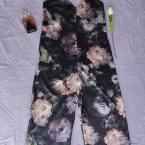 ASOS satenski kombinezon šire nogavice