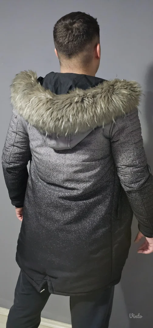 Nova muška zimska jakna sa krznom 🩶