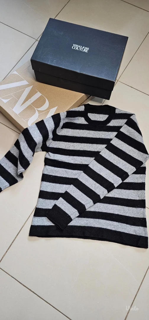 Sve majice po 150 dinara