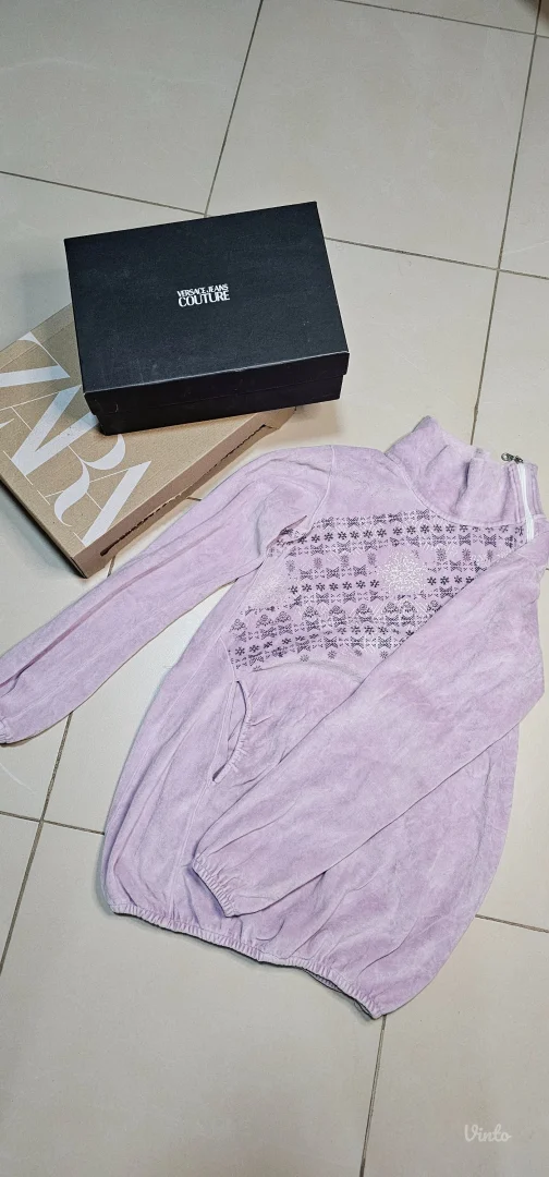 Sve majice po 150 dinara