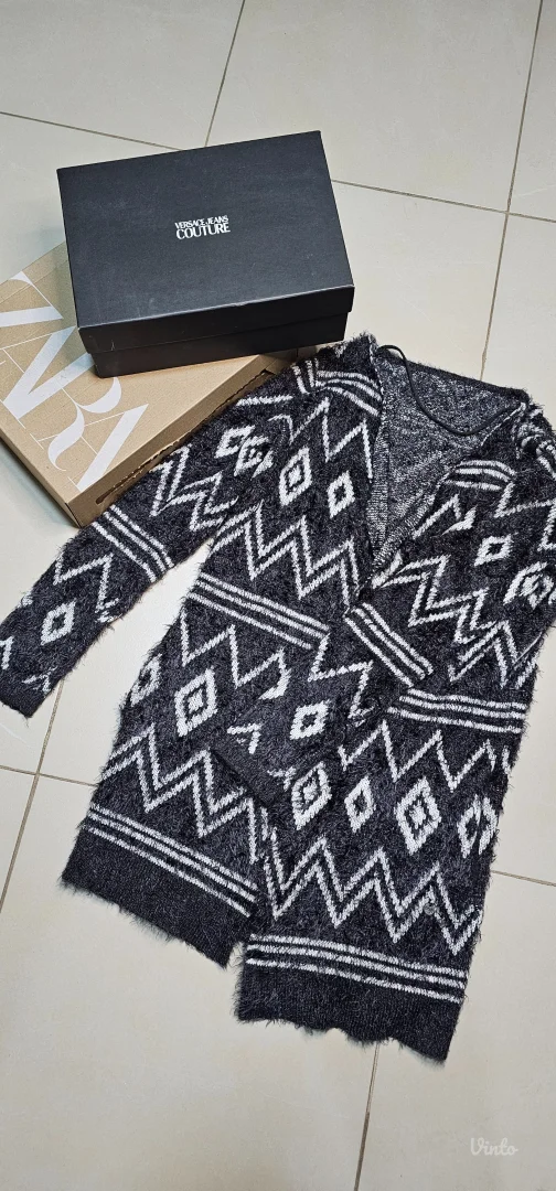 Sve majice po 150 dinara