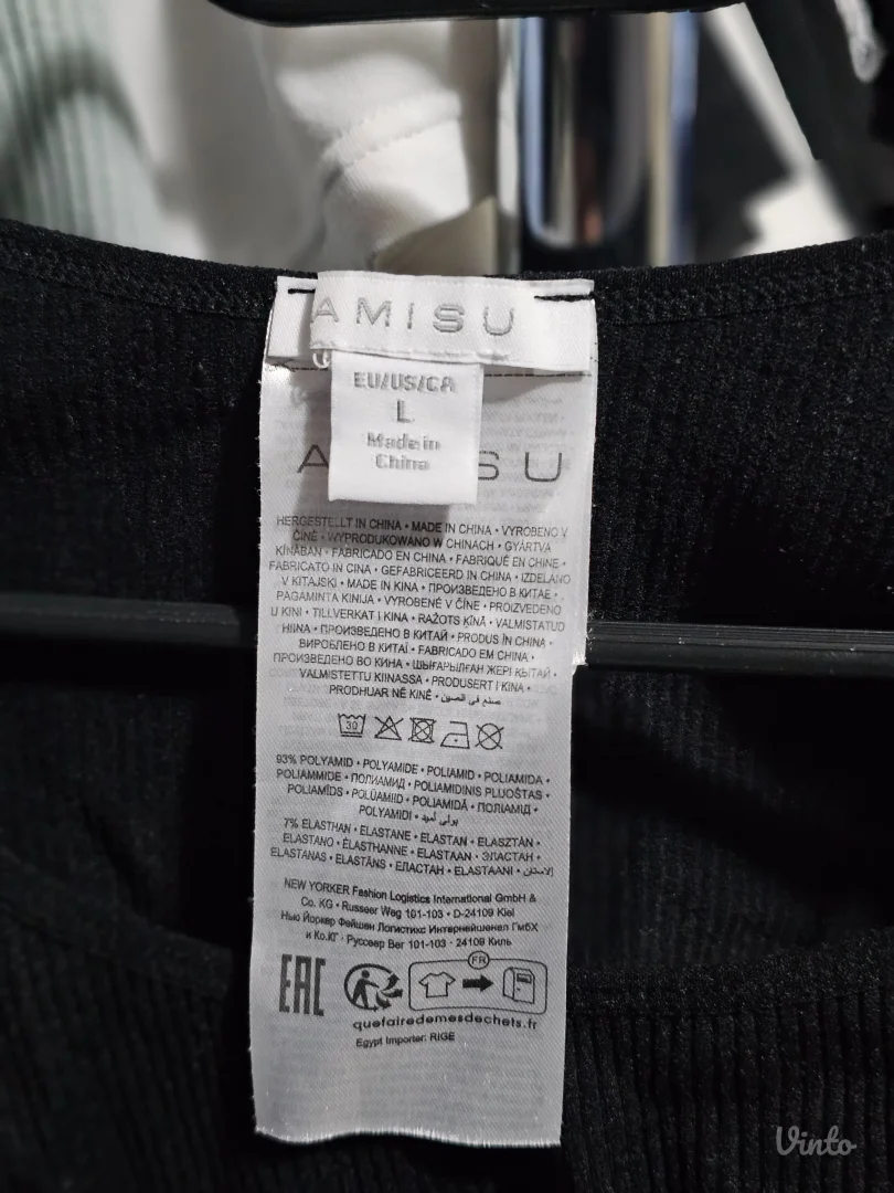 Nove dve crop top bluze